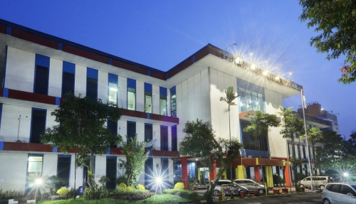 Pribadi Bilingual Boarding Junior High School, Private School | We provide Indonesia infrastructure map on various property sectors and data. Access property listings, infrastructure developments, news, and valuable transaction data for informed decisions.