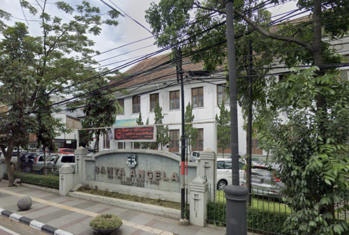 Santa Angela Junior High School, Private School | We provide Indonesia infrastructure map on various property sectors and data. Access property listings, infrastructure developments, news, and valuable transaction data for informed decisions.
