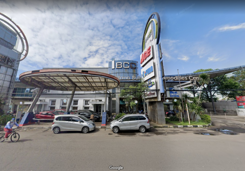 Plaza Istana Building Commodities Center (IBCC), Strata Retail, Istana Group | We provide Indonesia infrastructure map on various property sectors and data. Access property listings, infrastructure developments, news, and valuable transaction data for informed decisions.