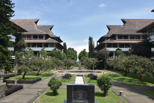 Bandung Institute of Technology, University | We provide Indonesia infrastructure map on various property sectors and data. Access property listings, infrastructure developments, news, and valuable transaction data for informed decisions.