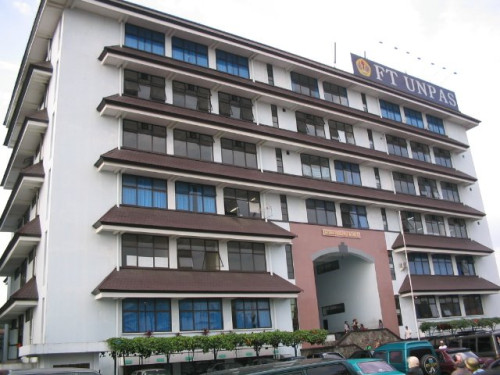 Pasundan University, University | We provide Indonesia infrastructure map on various property sectors and data. Access property listings, infrastructure developments, news, and valuable transaction data for informed decisions.