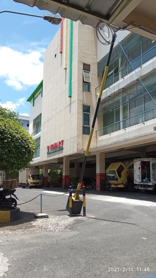 Gudang Griya Center Bandung, Warehouse, PT Yomart Rukun Selalu | We provide Indonesia infrastructure map on various property sectors and data. Access property listings, infrastructure developments, news, and valuable transaction data for informed decisions.