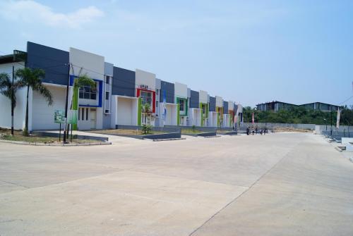 Kutawaringin Industrial Park Bandung 1, Warehouse, WG Group | We provide Indonesia infrastructure map on various property sectors and data. Access property listings, infrastructure developments, news, and valuable transaction data for informed decisions.