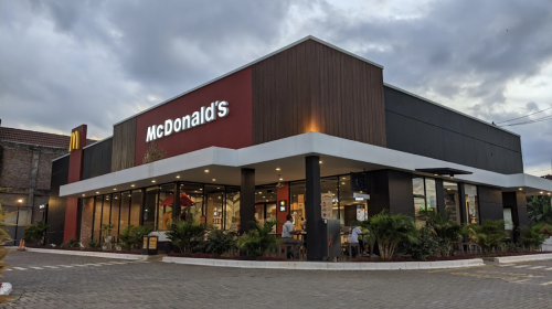McDonald's Kedaton Lampung, Stand Alone Retail | We provide Indonesia infrastructure map on various property sectors and data. Access property listings, infrastructure developments, news, and valuable transaction data for informed decisions.