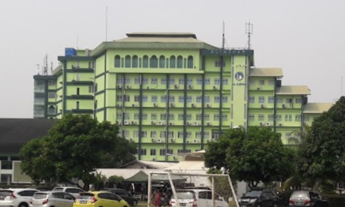 Al-Azhar 3 High School, Private School | We provide Indonesia infrastructure map on various property sectors and data. Access property listings, infrastructure developments, news, and valuable transaction data for informed decisions.