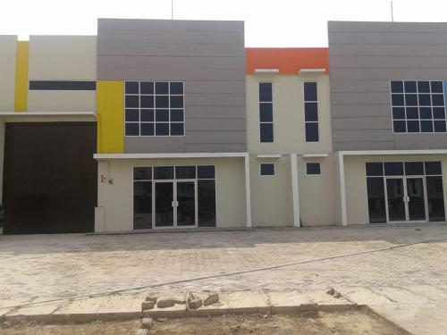 Tatum Warehouse, Warehouse, Gudang Bahari Utama | We provide Indonesia infrastructure map on various property sectors and data. Access property listings, infrastructure developments, news, and valuable transaction data for informed decisions.