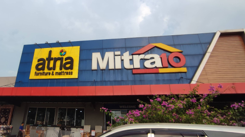 Atria Furniture Cibinong, Stand Alone Retail | We provide Indonesia infrastructure map on various property sectors and data. Access property listings, infrastructure developments, news, and valuable transaction data for informed decisions.