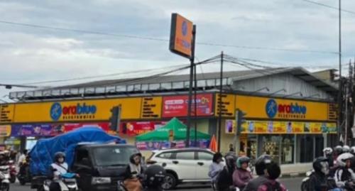 Erablue Electronics Raya Ciomas, Stand Alone Retail | We provide Indonesia infrastructure map on various property sectors and data. Access property listings, infrastructure developments, news, and valuable transaction data for informed decisions.