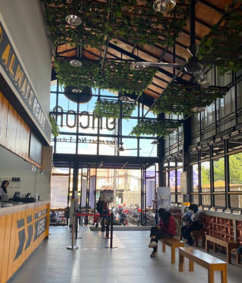 Mie Gacoan Kampung Pabuaran, Stand Alone Retail | We provide Indonesia infrastructure map on various property sectors and data. Access property listings, infrastructure developments, news, and valuable transaction data for informed decisions.