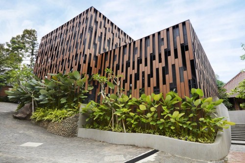 Completed hotel, Adonara Hotels Group | We provide Indonesia infrastructure map on various property sectors and data. Access property listings, infrastructure developments, news, and valuable transaction data for informed decisions.