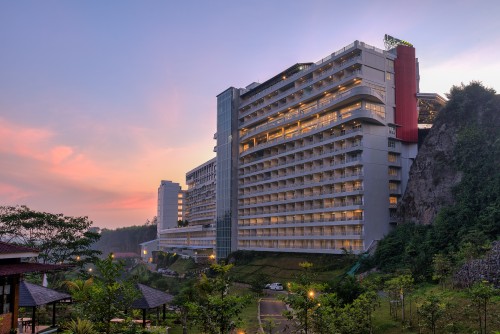 Completed hotel | We provide Indonesia infrastructure map on various property sectors and data. Access property listings, infrastructure developments, news, and valuable transaction data for informed decisions.