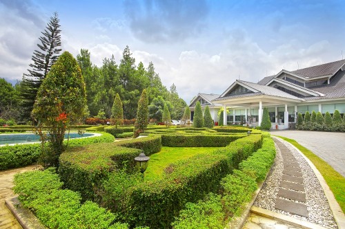 Completed hotel, MNC Land | We provide Indonesia infrastructure map on various property sectors and data. Access property listings, infrastructure developments, news, and valuable transaction data for informed decisions.
