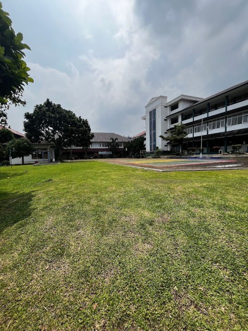 Bosowa Bina Insani School Bogor, International School | We provide Indonesia infrastructure map on various property sectors and data. Access property listings, infrastructure developments, news, and valuable transaction data for informed decisions.