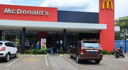 McDonald's Dramaga, Stand Alone Retail | We provide Indonesia infrastructure map on various property sectors and data. Access property listings, infrastructure developments, news, and valuable transaction data for informed decisions.