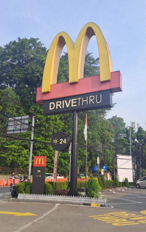 McDonald's Juanda Bogor, Stand Alone Retail | We provide Indonesia infrastructure map on various property sectors and data. Access property listings, infrastructure developments, news, and valuable transaction data for informed decisions.