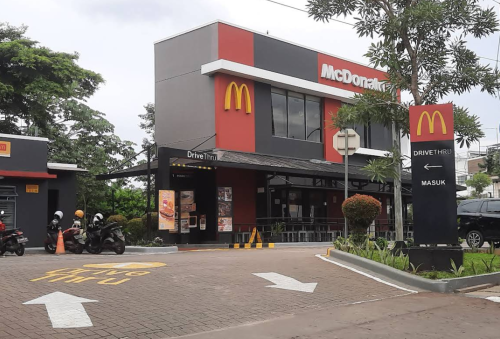 McDonald's Semplak, Stand Alone Retail | We provide Indonesia infrastructure map on various property sectors and data. Access property listings, infrastructure developments, news, and valuable transaction data for informed decisions.