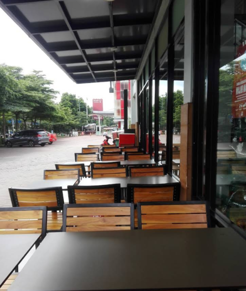 McDonald's Semplak, Stand Alone Retail | We provide Indonesia infrastructure map on various property sectors and data. Access property listings, infrastructure developments, news, and valuable transaction data for informed decisions.