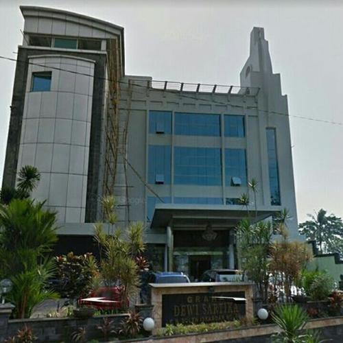 Graha Dewi Sartika berlokasi di Kecamatan Tanah Sereal, Kota Bogor, Provinsi Jawa Barat. Gedung Graha Dewi Sartika merupakan gedung perkantoran 5 lantai dengan...