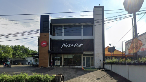 Pizza Hut Kota Wisata, Stand Alone Retail | We provide Indonesia infrastructure map on various property sectors and data. Access property listings, infrastructure developments, news, and valuable transaction data for informed decisions.