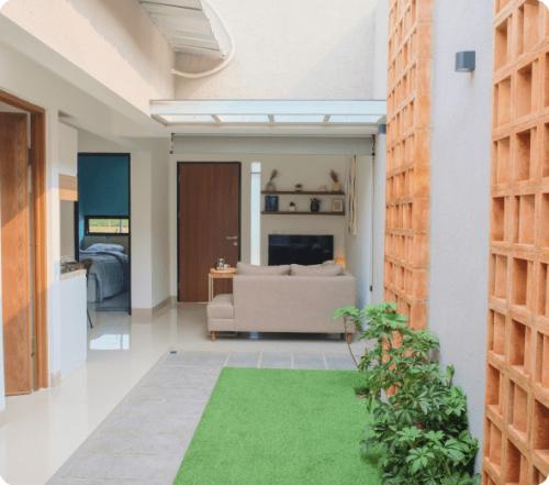 Avilla Casa - Samanea Hill, residential commercial for lease sale, dijual disewakan, PT Farpoint Realty | We provide Indonesia infrastructure map on various property sectors and data. Access property listings, infrastructure developments, news, and valuable transaction data for informed decisions.