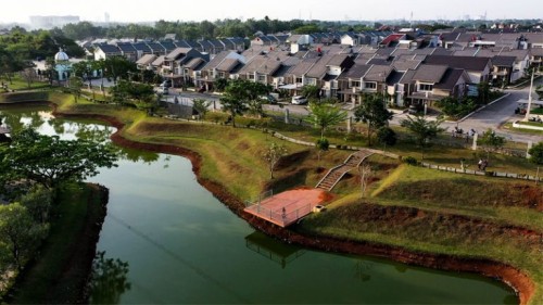 Grand Bukit Dago merupakan salah satu kawasan perumahan yang terletak di Kabupaten Bogor, tepatnya di Jl. Bukit Dago No.88 , Kecamatan Gunung Sindur.
Kawasan p...