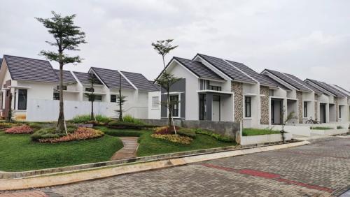 Savana Botheo - Bukit Cimanggu, residential commercial for lease sale, dijual disewakan, PT Perdana Gapura Prima Tbk | We provide Indonesia infrastructure map on various property sectors and data. Access property listings, infrastructure developments, news, and valuable transaction data for informed decisions.