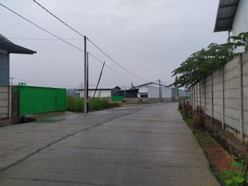 Sigma Kartika Green Warehouse, Warehouse, Sigma Kartika Green Warehouse | We provide Indonesia infrastructure map on various property sectors and data. Access property listings, infrastructure developments, news, and valuable transaction data for informed decisions.