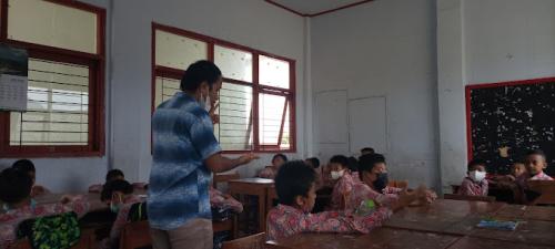 Integrated Insan Kamil Elementary School, Private School | We provide Indonesia infrastructure map on various property sectors and data. Access property listings, infrastructure developments, news, and valuable transaction data for informed decisions.