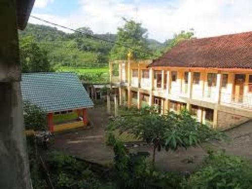 Islamic Nurul Ihsan Junior High School, Private School | We provide Indonesia infrastructure map on various property sectors and data. Access property listings, infrastructure developments, news, and valuable transaction data for informed decisions.