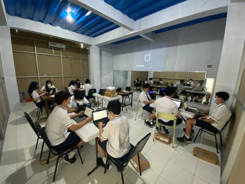 John Lim Christian Elementary School, Private School | We provide Indonesia infrastructure map on various property sectors and data. Access property listings, infrastructure developments, news, and valuable transaction data for informed decisions.