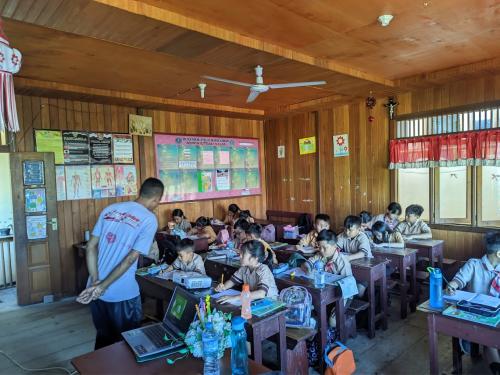 Stella Maris Elementary School, Private School | We provide Indonesia infrastructure map on various property sectors and data. Access property listings, infrastructure developments, news, and valuable transaction data for informed decisions.