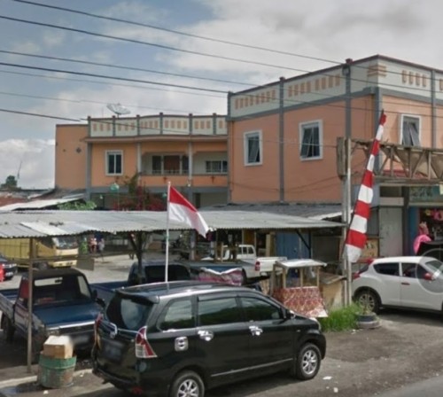 Rophin Jaya Shopping Center, Leased Retail | We provide Indonesia infrastructure map on various property sectors and data. Access property listings, infrastructure developments, news, and valuable transaction data for informed decisions.