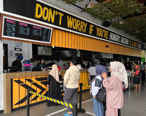 Mie Gacoan Landasan Ulin Banjarbaru, Stand Alone Retail | We provide Indonesia infrastructure map on various property sectors and data. Access property listings, infrastructure developments, news, and valuable transaction data for informed decisions.