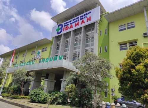 Idaman Regional Hospital, Hospital | We provide Indonesia infrastructure map on various property sectors and data. Access property listings, infrastructure developments, news, and valuable transaction data for informed decisions.