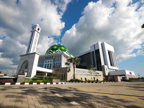 Sultan Agung Islamic Hospital Banjarbaru, Hospital | We provide Indonesia infrastructure map on various property sectors and data. Access property listings, infrastructure developments, news, and valuable transaction data for informed decisions.