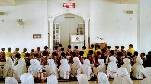 Muhammadiyah Hajjah Nuriyah Elementary School, Private School | We provide Indonesia infrastructure map on various property sectors and data. Access property listings, infrastructure developments, news, and valuable transaction data for informed decisions.