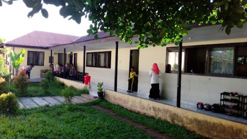 Muhammadiyah Hajjah Nuriyah Elementary School, Private School | We provide Indonesia infrastructure map on various property sectors and data. Access property listings, infrastructure developments, news, and valuable transaction data for informed decisions.