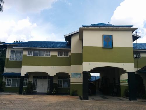 Muhammadiyah 1 Banjarbaru Junior High School, Private School | We provide Indonesia infrastructure map on various property sectors and data. Access property listings, infrastructure developments, news, and valuable transaction data for informed decisions.