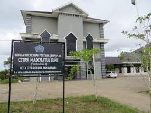 Plus Citra Madinatul Ilmi Junior High School, Private School | We provide Indonesia infrastructure map on various property sectors and data. Access property listings, infrastructure developments, news, and valuable transaction data for informed decisions.