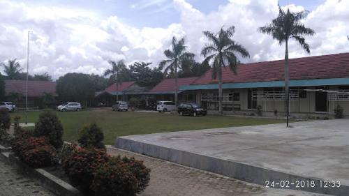 PGRI 1 Banjarbaru Senior High School, Private School | We provide Indonesia infrastructure map on various property sectors and data. Access property listings, infrastructure developments, news, and valuable transaction data for informed decisions.