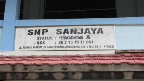 Sanjaya Junior High School, Private School | We provide Indonesia infrastructure map on various property sectors and data. Access property listings, infrastructure developments, news, and valuable transaction data for informed decisions.
