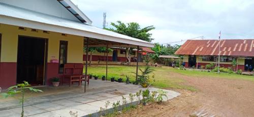 Integrated PGRI Sabilal Rosyad Banjarbaru Elementary School, Private School | We provide Indonesia infrastructure map on various property sectors and data. Access property listings, infrastructure developments, news, and valuable transaction data for informed decisions.