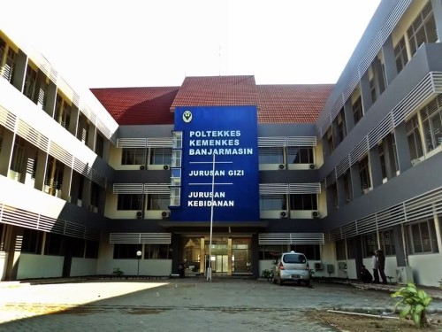 Polytechnic of Health Ministry of Health Banjarmasin, University | We provide Indonesia infrastructure map on various property sectors and data. Access property listings, infrastructure developments, news, and valuable transaction data for informed decisions.