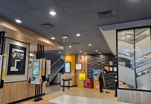 McDonald's Pangeran Antasari, Stand Alone Retail | We provide Indonesia infrastructure map on various property sectors and data. Access property listings, infrastructure developments, news, and valuable transaction data for informed decisions.