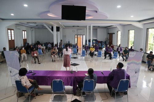 Evangelical Kalimantan Church Theological College, University | We provide Indonesia infrastructure map on various property sectors and data. Access property listings, infrastructure developments, news, and valuable transaction data for informed decisions.