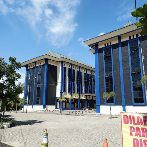 Antasari State Islamic University, University | We provide Indonesia infrastructure map on various property sectors and data. Access property listings, infrastructure developments, news, and valuable transaction data for informed decisions.