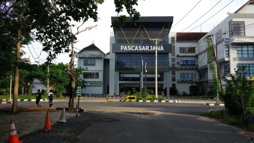 Lambung Mangkurat University, University | We provide Indonesia infrastructure map on various property sectors and data. Access property listings, infrastructure developments, news, and valuable transaction data for informed decisions.
