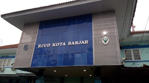 Banjar Regional Public Hospital, Hospital | We provide Indonesia infrastructure map on various property sectors and data. Access property listings, infrastructure developments, news, and valuable transaction data for informed decisions.