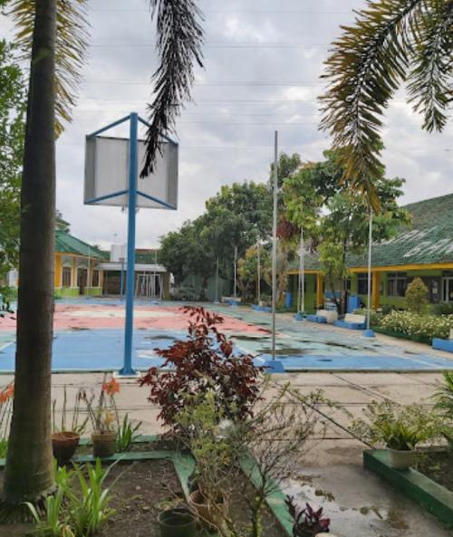 Uswatun Hasanah Integrated Islamic Junior High School, Private School | We provide Indonesia infrastructure map on various property sectors and data. Access property listings, infrastructure developments, news, and valuable transaction data for informed decisions.