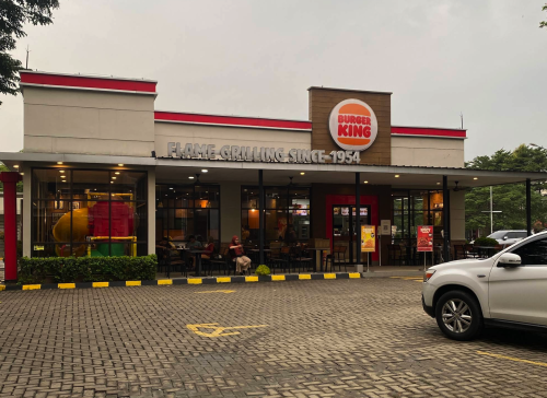 Burger King Gading Terrace, Stand Alone Retail | We provide Indonesia infrastructure map on various property sectors and data. Access property listings, infrastructure developments, news, and valuable transaction data for informed decisions.